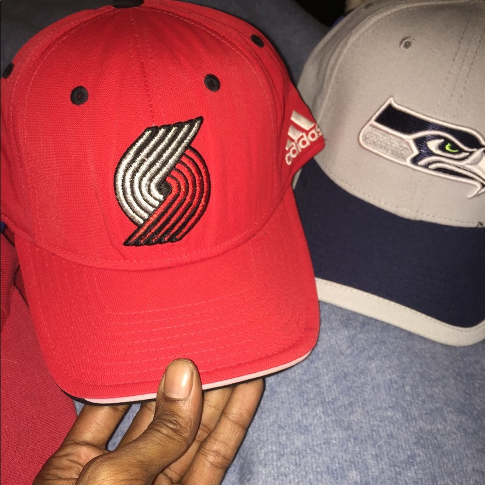 Nice caps - Picture 5 of 8